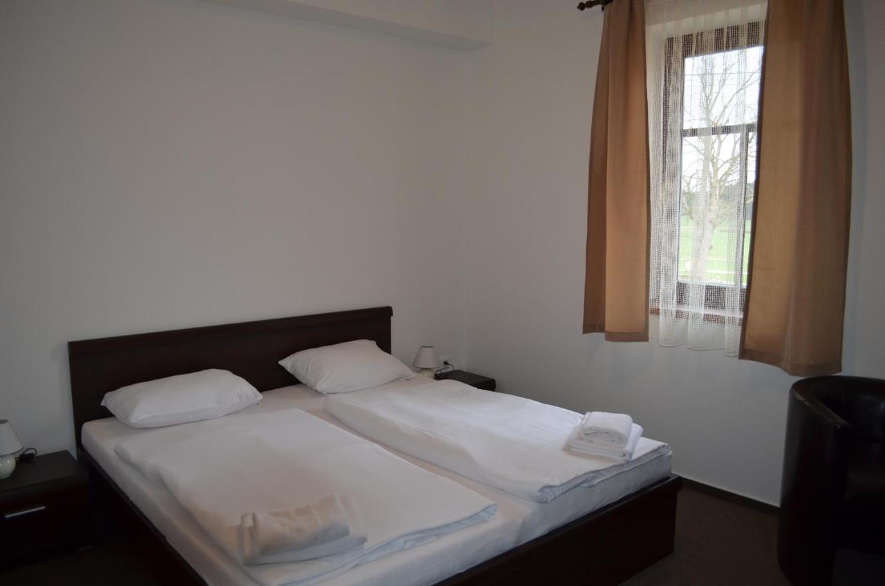 Hotel Bison Ranch Roznov Zimmer foto